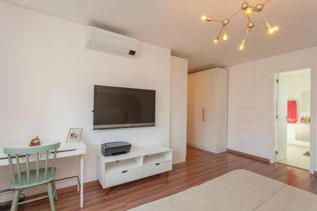 Apartamento para alugar com 223m², 4 quartos e 4 vagasQuarto Suíte 1