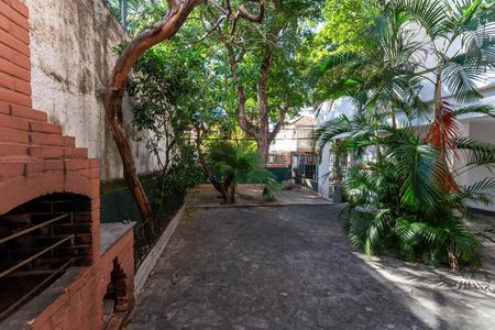 Quintal de casa à venda com 4 quartos, 300m² em Maracanã, Rio de Janeiro