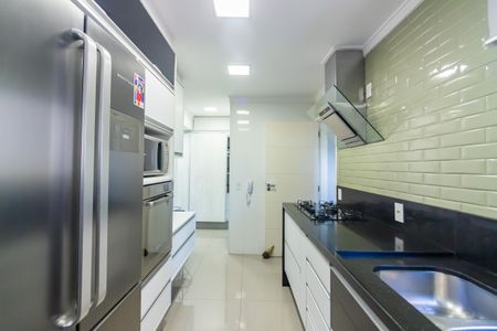 Apartamento à venda com 167m², 3 quartos e 3 vagas Apartamento à venda com 167m², 3 quartos e 3 vagasCozinha