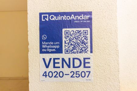 Apartamento à venda com 167m², 3 quartos e 3 vagas Apartamento à venda com 167m², 3 quartos e 3 vagasPlaca