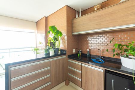 Apartamento à venda com 167m², 3 quartos e 3 vagas Apartamento à venda com 167m², 3 quartos e 3 vagasVaranda gourmet