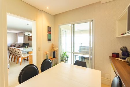 Apartamento à venda com 167m², 3 quartos e 3 vagas Apartamento à venda com 167m², 3 quartos e 3 vagasCopa