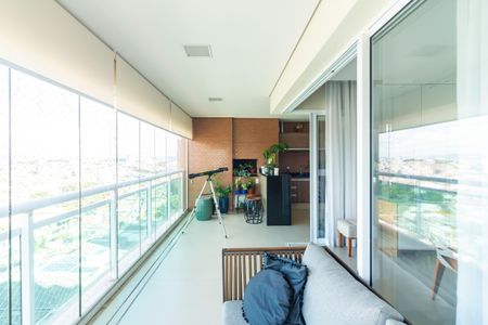 Apartamento à venda com 167m², 3 quartos e 3 vagas Apartamento à venda com 167m², 3 quartos e 3 vagasVaranda gourmet