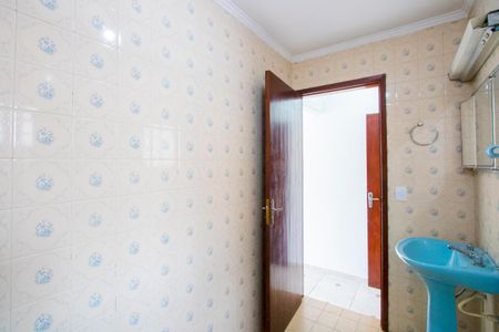 Casa à venda com 215m², 3 quartos e 3 vagas Casa à venda com 215m², 3 quartos e 3 vagasBanheiro do quarto 1