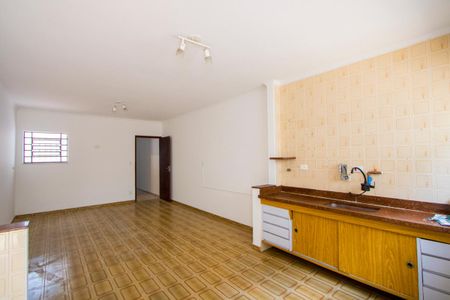 Casa à venda com 215m², 3 quartos e 3 vagas Casa à venda com 215m², 3 quartos e 3 vagasCopa/Cozinha