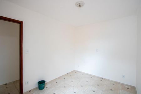 Casa à venda com 215m², 3 quartos e 3 vagas Casa à venda com 215m², 3 quartos e 3 vagasQuarto 2