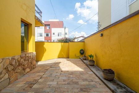 Casa à venda com 400m², 6 quartos e 5 vagasÁrea externa