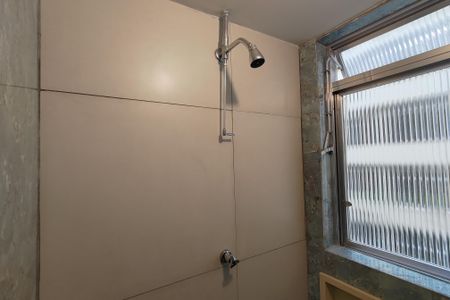 Apartamento à venda com 112m², 3 quartos e 1 vaga Apartamento à venda com 112m², 3 quartos e 1 vagaBanheiro da Suíte