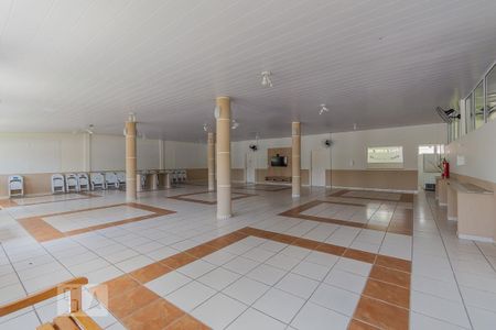 Apartamento à venda com 74m², 3 quartos e 1 vaga Apartamento à venda com 74m², 3 quartos e 1 vagaÁrea comum - Salão de festas