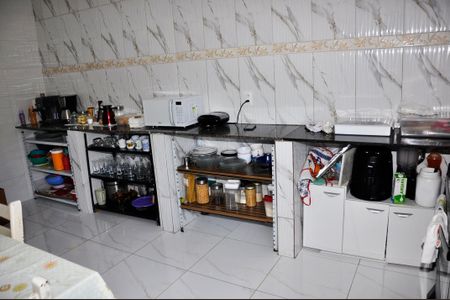 Casa à venda com 65m², 3 quartos e 1 vaga Casa à venda com 65m², 3 quartos e 1 vagaDetalhe - Cozinha