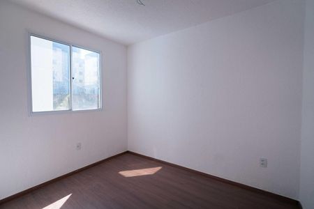 Apartamento à venda com 2 quartos, 42m² em Jardim Industrial, Contagem