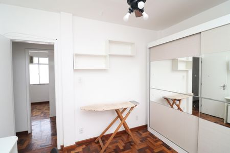 Quarto 1 de apartamento à venda com 3 quartos, 60m² em Portuguesa, Rio de Janeiro
