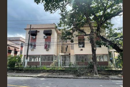 Apartamento à venda com 60m², 3 quartos e 1 vagaFachada