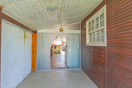 Casa à venda com 100m², 3 quartos e 2 vagasGaragem