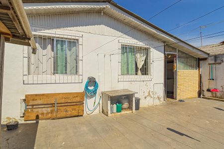 Casa à venda com 100m², 3 quartos e 2 vagasPátio dos fundos