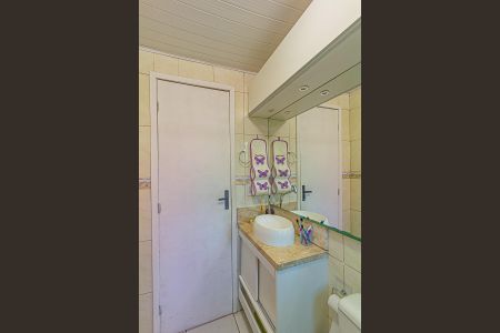 Casa à venda com 100m², 3 quartos e 2 vagasBanheiro