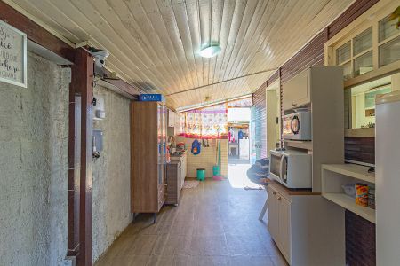 Casa à venda com 100m², 3 quartos e 2 vagasCozinha 