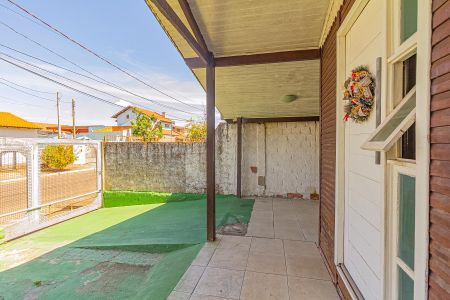 Casa à venda com 100m², 3 quartos e 2 vagasPátio da frente