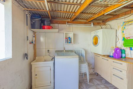 Casa à venda com 100m², 3 quartos e 2 vagasÁrea de Serviço