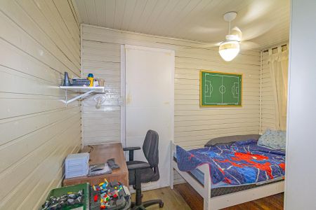 Casa à venda com 100m², 3 quartos e 2 vagasQuarto 2