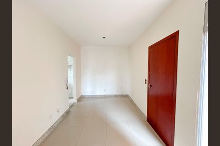 Apartamento à venda com 3 quartos, 60m² em Santa Monica, Belo Horizonte