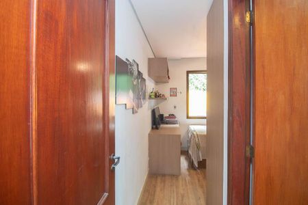 Casa de condomínio para alugar com 538m², 4 quartos e 5 vagasSuíte 3