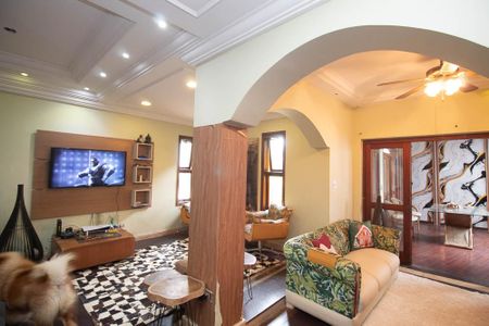 Casa de condomínio para alugar com 538m², 4 quartos e 5 vagasSala 