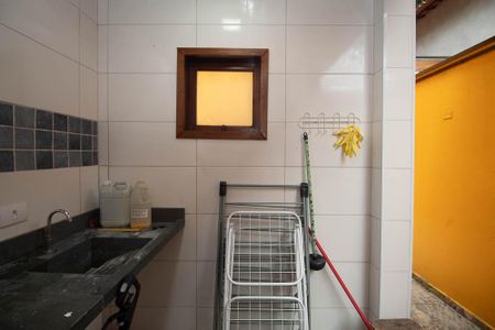 Casa de condomínio para alugar com 538m², 4 quartos e 5 vagasÁrea de Serviço