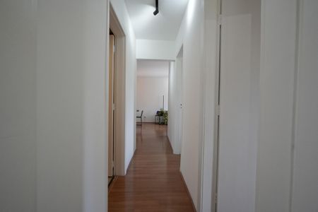 Apartamento à venda com 92m², 3 quartos e 2 vagasCorredor