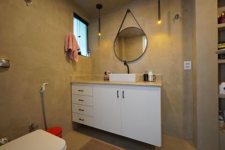 Apartamento à venda com 92m², 3 quartos e 2 vagasBanheiro