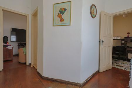 Casa para alugar com 150m², 4 quartos e 1 vagaCorredor