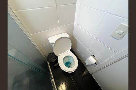Apartamento para alugar com 48m², 2 quartos e sem vagaBanheiro