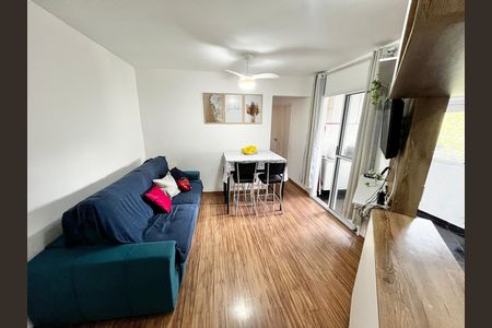 Sala de apartamento para alugar com 2 quartos, 48m² em Vila Bela Vista (zona Norte), São Paulo