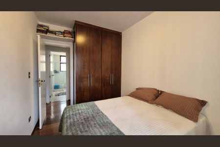 Apartamento à venda com 138m², 3 quartos e 3 vagas Apartamento à venda com 138m², 3 quartos e 3 vagasQuarto