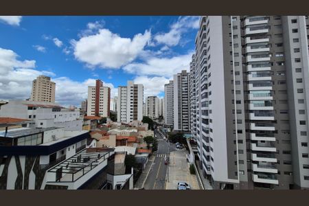Apartamento à venda com 138m², 3 quartos e 3 vagas Apartamento à venda com 138m², 3 quartos e 3 vagasVista