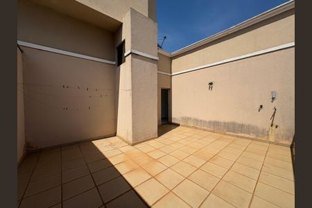 Apartamento para alugar com 112m², 2 quartos e 2 vagasTerraço