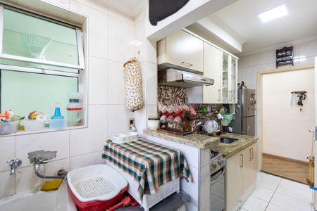 Apartamento à venda com 70m², 3 quartos e 1 vagaÁrea de Serviço