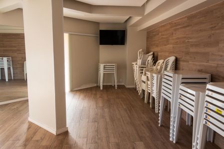 Apartamento para alugar com 49m², 2 quartos e 1 vagaÁrea comum - Salão de festas