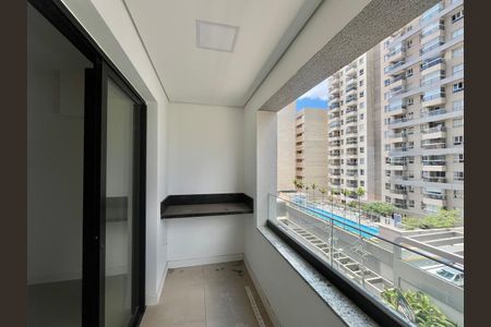 Sacada de kitnet/studio para alugar com 1 quarto, 46m² em Centro, Campinas