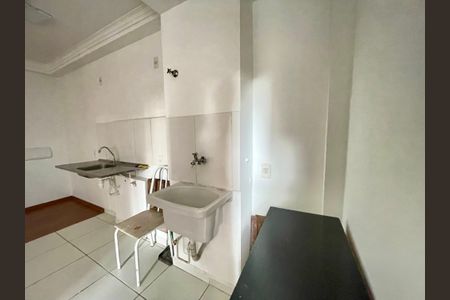 Apartamento à venda com 38m², 0 quarto e 1 vaga Apartamento à venda com 38m², 0 quarto e 1 vagaÁrea de Serviço