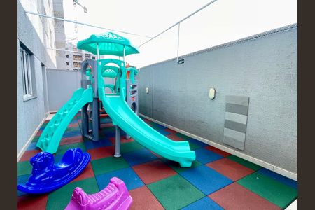 Apartamento à venda com 38m², 0 quarto e 1 vaga Apartamento à venda com 38m², 0 quarto e 1 vagaPlayground