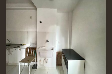Apartamento à venda com 38m², 0 quarto e 1 vaga Apartamento à venda com 38m², 0 quarto e 1 vagaÁrea de Serviço
