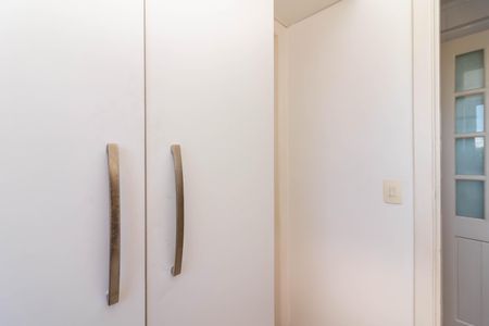 Apartamento à venda com 204m², 4 quartos e 4 vagas Apartamento à venda com 204m², 4 quartos e 4 vagasQuarto de Serviço