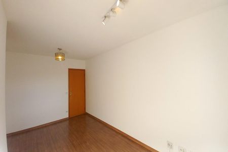 Sala de apartamento para alugar com 2 quartos, 56m² em São Bernardo, Campinas