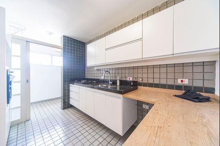 Apartamento à venda com 77m², 2 quartos e 2 vagas Apartamento à venda com 77m², 2 quartos e 2 vagasCozinha