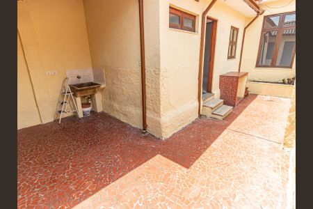 Casa à venda com 95m², 2 quartos e 1 vaga Casa à venda com 95m², 2 quartos e 1 vagaÁrea de Serviço e Quintal