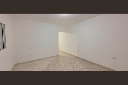 Sala de casa para alugar com 1 quarto, 35m² em Vila Virginia, Itaquaquecetuba