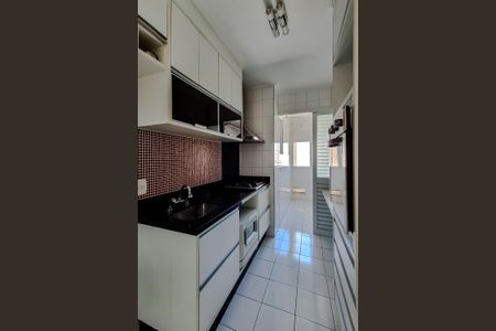 Apartamento à venda com 65m², 2 quartos e 1 vagaCozinha