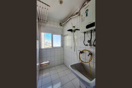 Apartamento à venda com 65m², 2 quartos e 1 vagaÁrea de Serviço