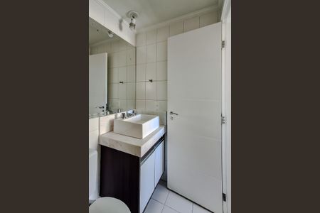 Apartamento à venda com 65m², 2 quartos e 1 vagaBanheiro da Suíte